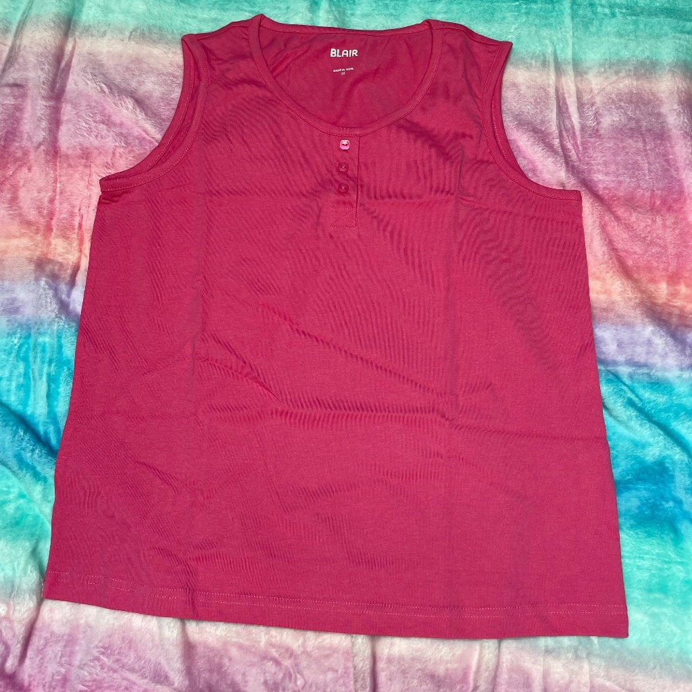 NIB  Pink Sleeveless Henley M